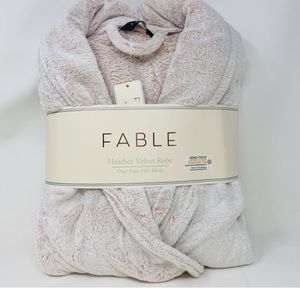 Fable Heather Velvet Robe